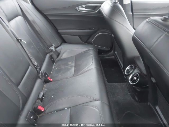ZARFAEDN2J7592512 Alfa Romeo Giulia Awd