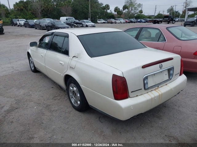 2000 CADILLAC DEVILLE 1G6KD54Y0YU318279 Photo 2