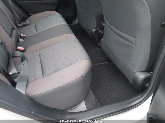 Toyota COROLLA LE 2018 2T1BURHE1JC042248 Image 8