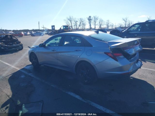5NPLM4AG4NH081132 Hyundai ELANTRA SEL