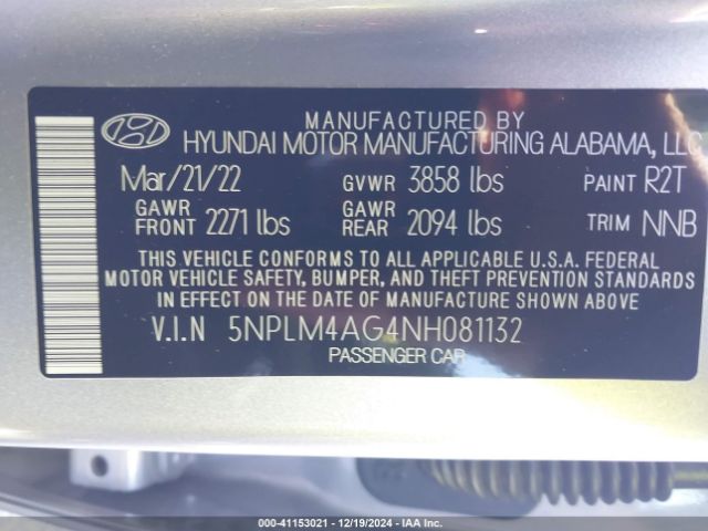 5NPLM4AG4NH081132 Hyundai ELANTRA SEL