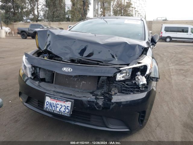 KNAFK5A82H5692943 KIA FORTE LX