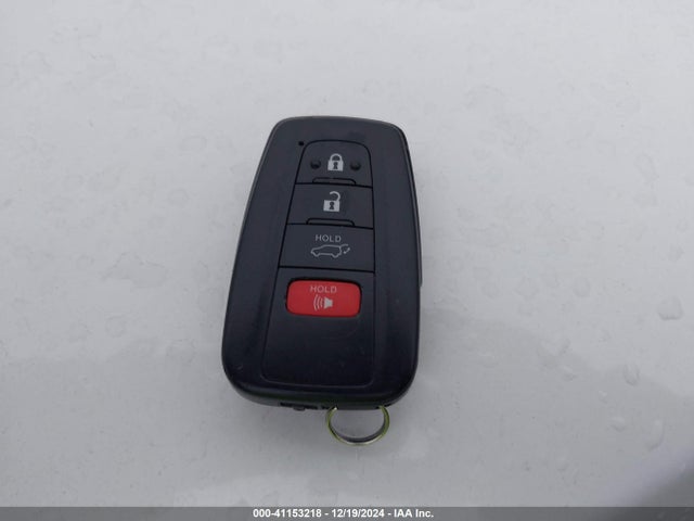 Toyota Rav4 Xle Premium 2019 JTMA1RFV5KD030292 Image 11