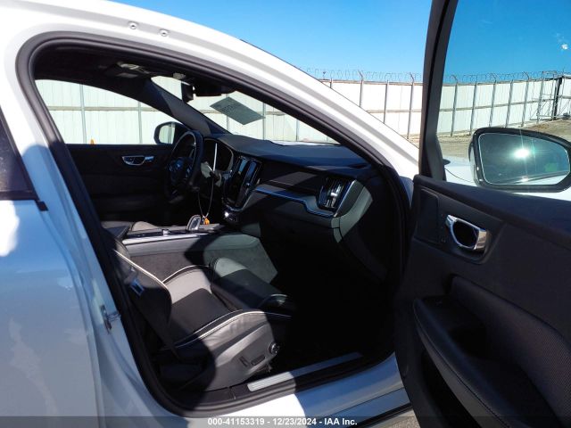 7JRL12FM9NG162595 Volvo S60 B5 R-design