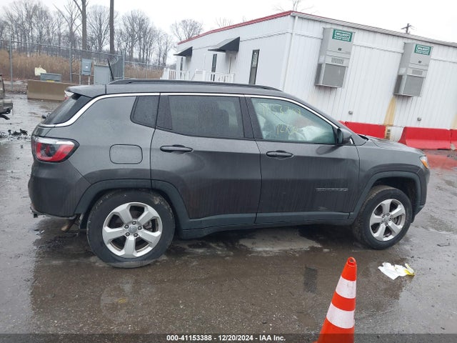 Jeep Compass Latitude 4x4 2018 3C4NJDBB4JT265937 Image 13