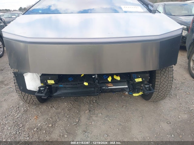 2024 TESLA CYBERTRUCK 7G2CEHEE0RA031825 Photo 5