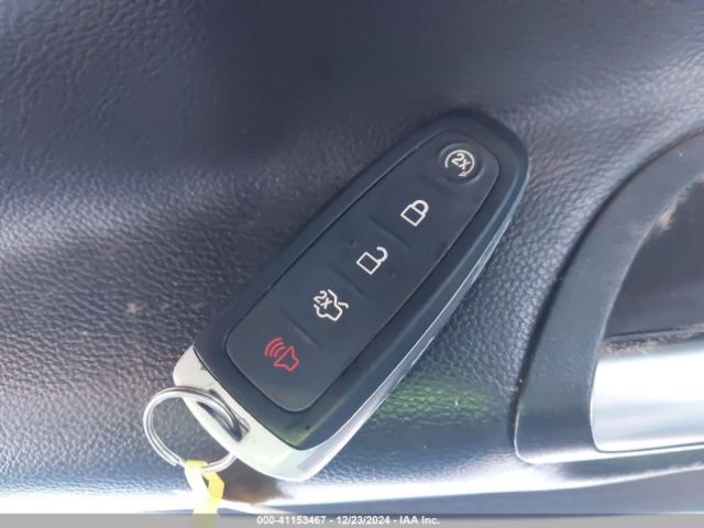 1FMCU9J9XEUC41546 Ford Escape Titanium