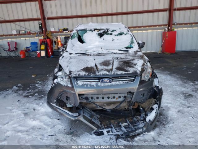 1FMCU9J9XEUC41546 Ford Escape Titanium