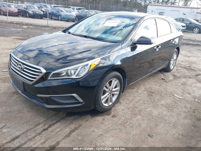 Hyundai SONATA SE 2016 5NPE24AF2GH281371 Image 2