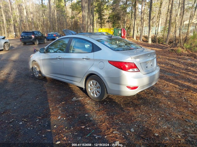 Hyundai ACCENT SE 2017 KMHCT4AE5HU187161 Image 3