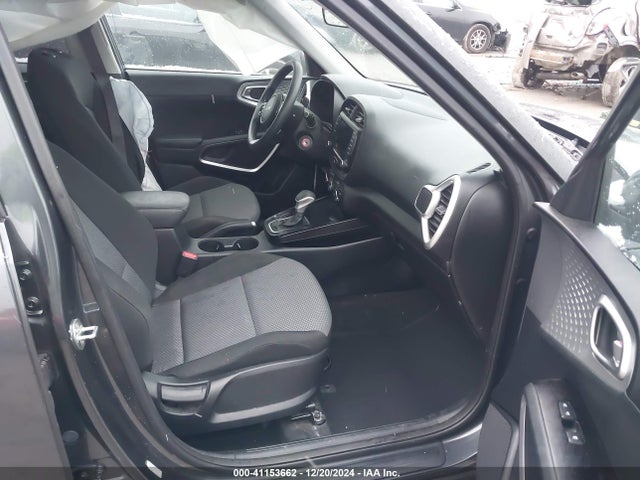 KIA SOUL LX 2022 KNDJ23AU3N7828771 Image 5