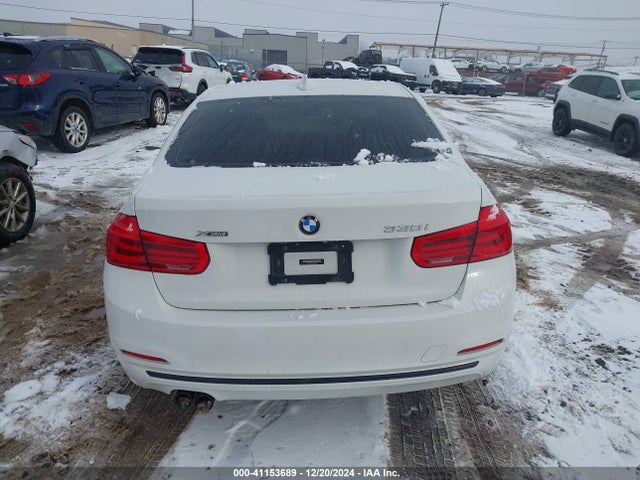 BMW 330i Xdrive 2018 WBA8D9C51JEM31838 Image 17