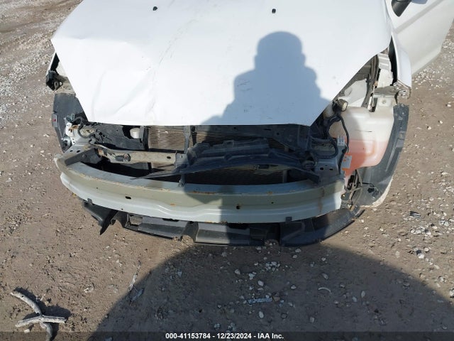 3FADP4EJ2HM172311 Ford FIESTA SE