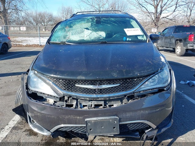 Chrysler Pacifica Touring L 2018 2C4RC1BG2JR119707 Image 12
