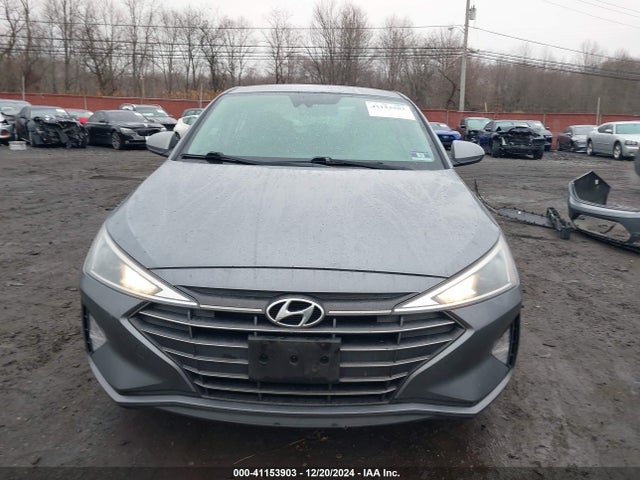 KMHD84LF9KU833725 Hyundai ELANTRA SEL