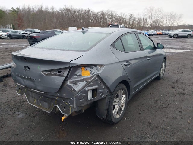 KMHD84LF9KU833725 Hyundai ELANTRA SEL