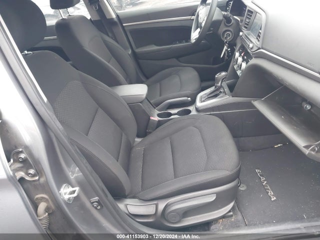 KMHD84LF9KU833725 Hyundai ELANTRA SEL