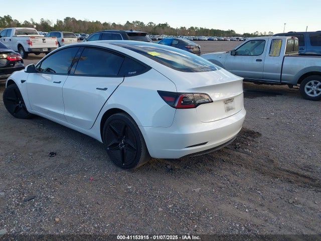 2021 TESLA MODEL 3 5YJ3E1EA2MF920502 Photo 2