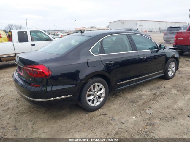1VWAT7A32HC042318 Volkswagen Passat 1.8t S