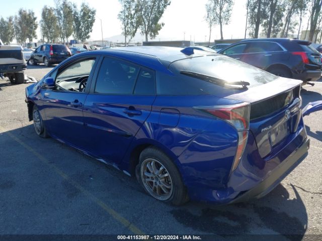 JTDKARFU2G3520083 Toyota Prius Three
