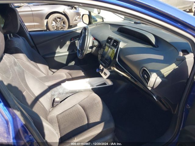 JTDKARFU2G3520083 Toyota Prius Three