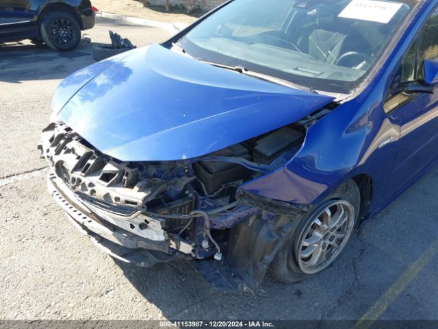 JTDKARFU2G3520083 Toyota Prius Three