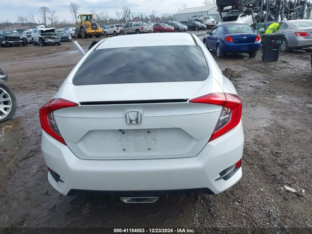Honda Civic Sport 2019 19XFC2F80KE002870 Image 16