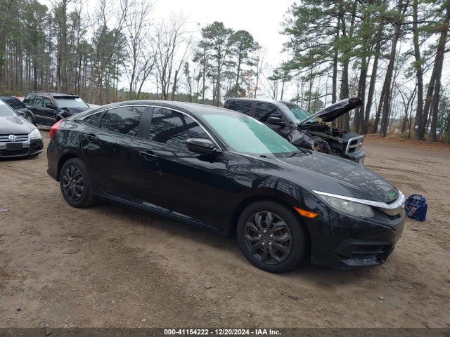 Honda Civic Lx 2016 19XFC2F55GE070868 Image 1