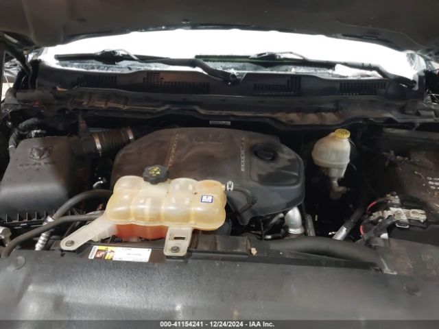 1C6RR7VM8FS606233 RAM 1500 Laramie