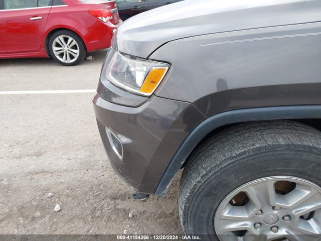 1C4RJFAG9GC413580 Jeep Grand Cherokee Laredo