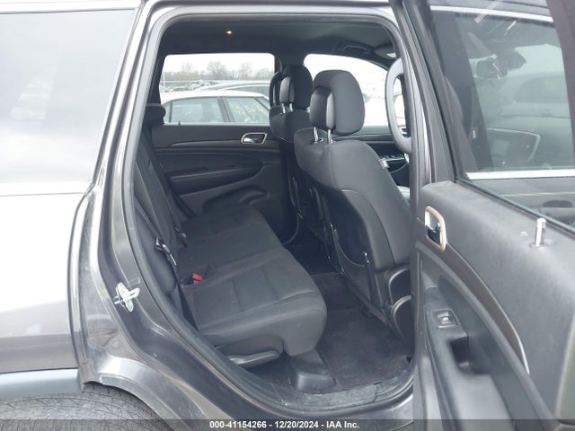 1C4RJFAG9GC413580 Jeep Grand Cherokee Laredo