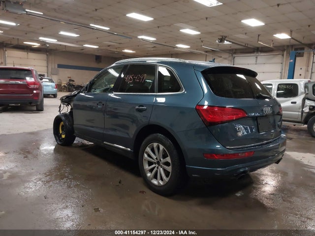 Audi Q5 2.0t Premium 2016 WA1L2AFP7GA011898 Image 3
