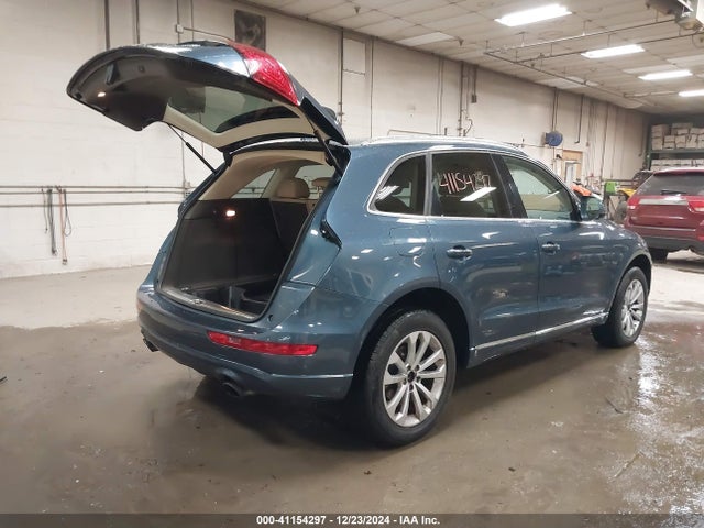 Audi Q5 2.0t Premium 2016 WA1L2AFP7GA011898 Image 4