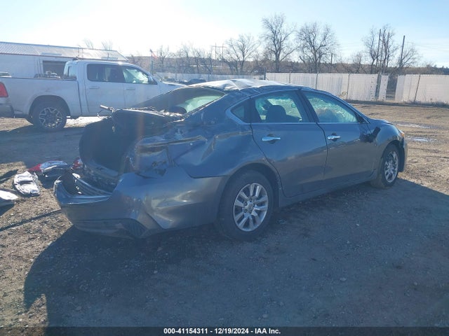 Nissan 2017 2017 1N4AL3AP3HN358321 Image 4
