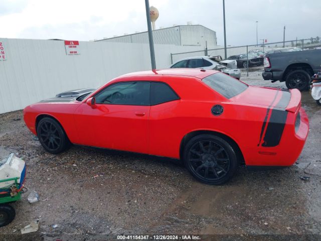 2C3CDYBT4EH302681 Dodge Challenger R/t