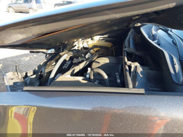 JTMZFREV0HD099132 Toyota RAV4 LE