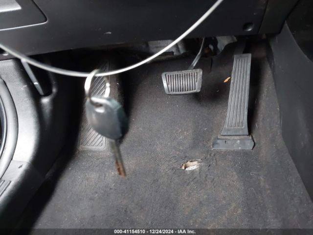 KNDJX3A59E7010990 KIA Soul !