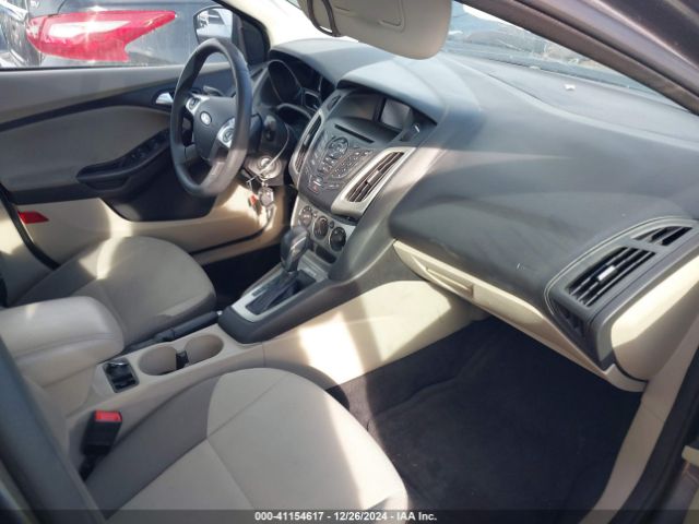 1FADP3F21EL286881 Ford FOCUS SE