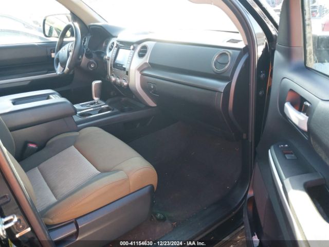 5TFUW5F1XFX419227 Toyota Tundra Sr5 5.7l V8