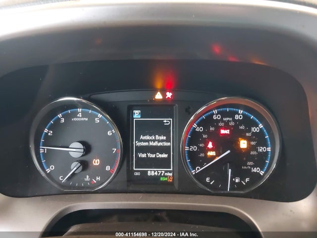 Toyota Rav4 Limited 2016 JTMDFREV1GD179063 Image 7