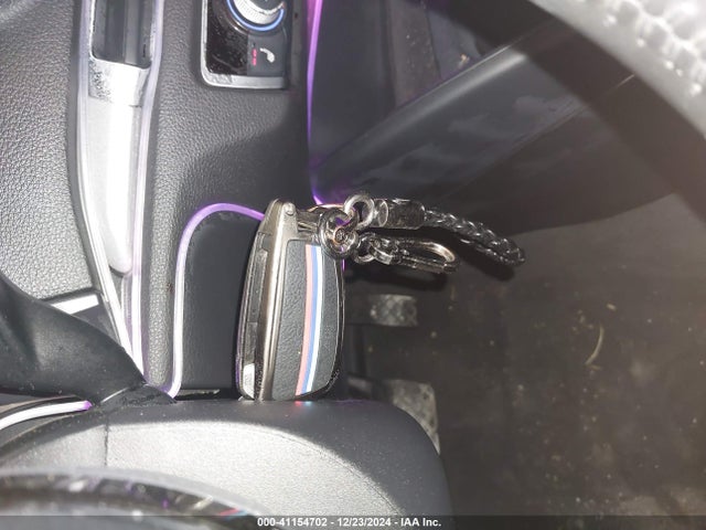 Audi A3 2.0t Premium 2015 WAUBFGFFXF1133750 Image 11