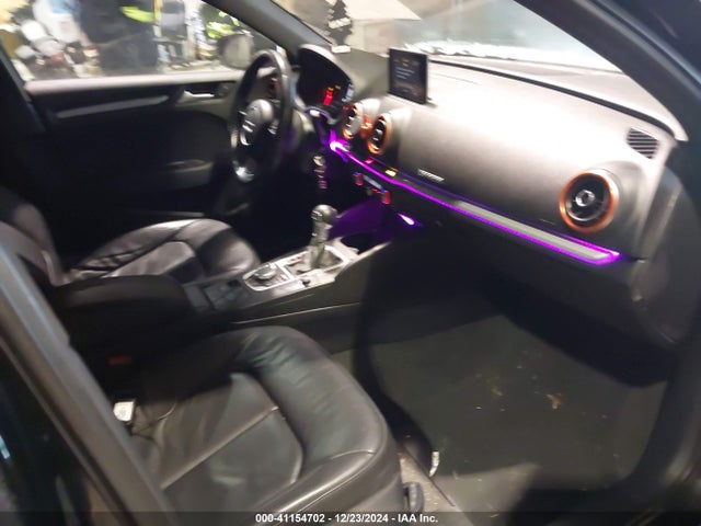 WAUBFGFFXF1133750 Audi A3 2.0t Premium