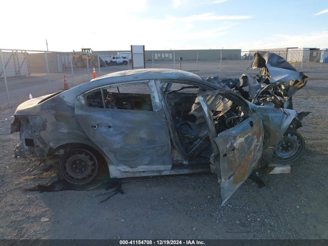Mazda Mazda3 I Sv 2014 JM1BM1T72E1190803 Image 12