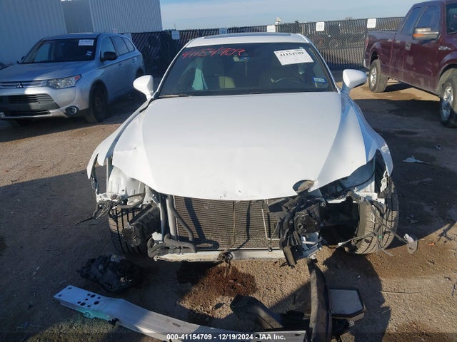 Lexus IS 300 2020 JTHGA1D23L5107319 Image 12