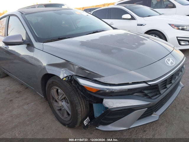 KMHLL4DG7RU850597 Hyundai ELANTRA SE