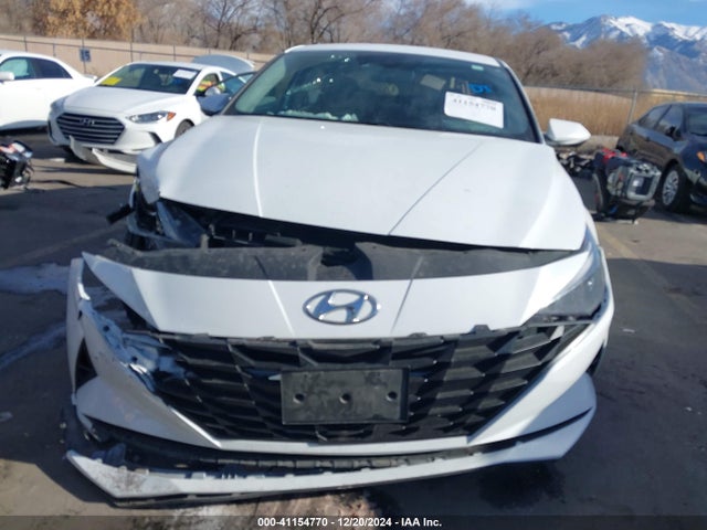 5NPLM4AG8MH001152 Hyundai ELANTRA SEL