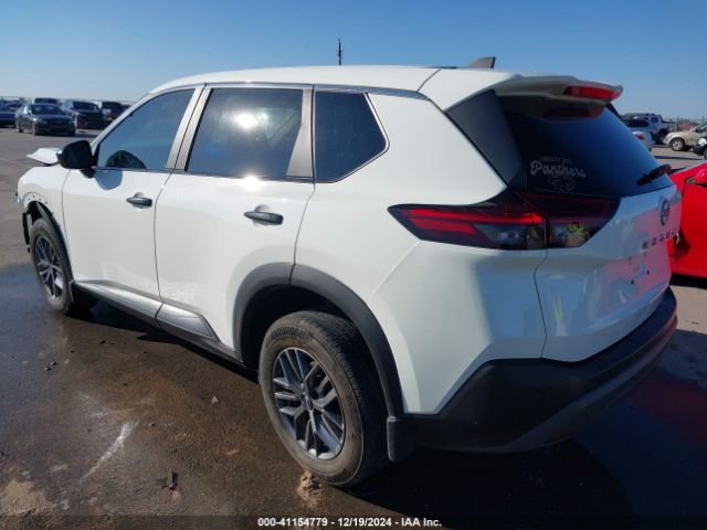 5N1BT3AA8PC811834 Nissan Rogue S Fwd