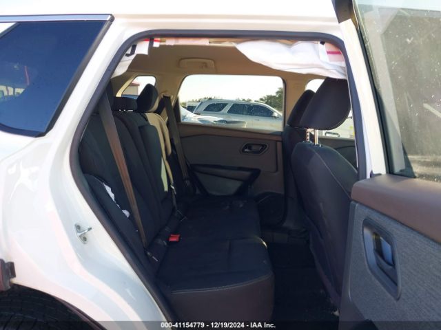5N1BT3AA8PC811834 Nissan Rogue S Fwd