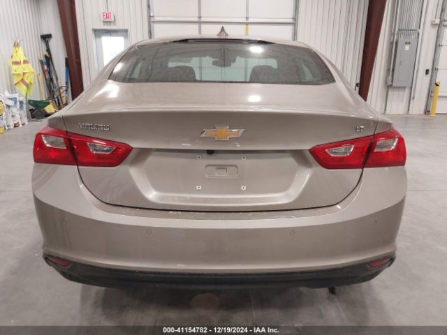 1G1ZD5ST8SF151158 Chevrolet Malibu Fwd 1lt