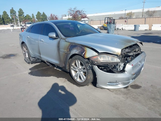 2011 Jaguar Xj Xjl მანქანა იყიდება აუქციონზე, vin: SAJWA2GB5BLV14939, აუქციონის ნომერი: 41154805